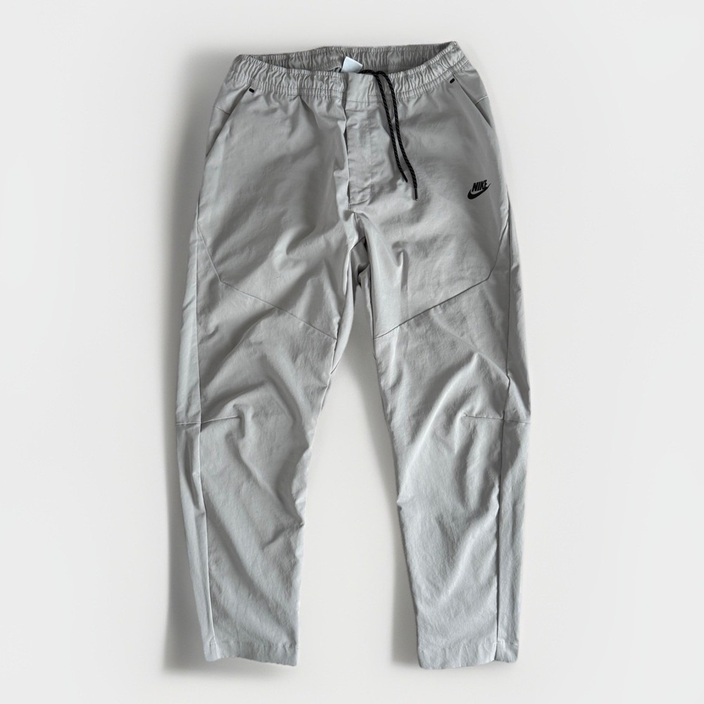 Nike Tech Woven Pant XL Stone Grey Tapered Windbreaker Active Running DH4224-012